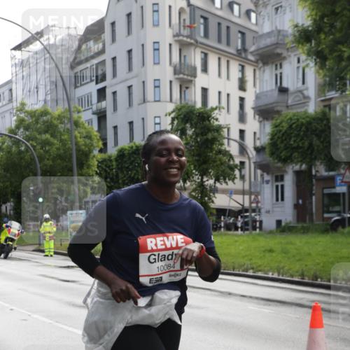 14.06.2026 - REWE Women's Run Jannik Wohlers http://msf.ph/oto/9802073 14.06.2026 10:12:29 Laufen 10084 meine-sportfotos.de