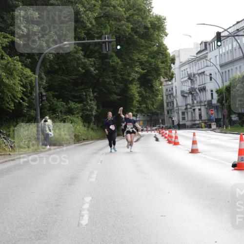 14.06.2026 - REWE Women's Run Jannik Wohlers http://msf.ph/oto/9802078 14.06.2026 10:12:33 Laufen 1, 7 meine-sportfotos.de