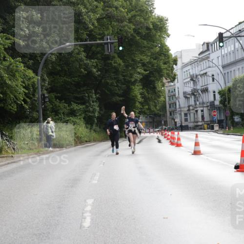14.06.2026 - REWE Women's Run Jannik Wohlers http://msf.ph/oto/9802082 14.06.2026 10:12:33 Laufen 1 meine-sportfotos.de