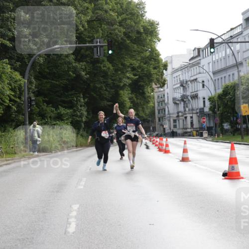14.06.2026 - REWE Women's Run Jannik Wohlers http://msf.ph/oto/9802085 14.06.2026 10:12:36 Laufen 1 meine-sportfotos.de