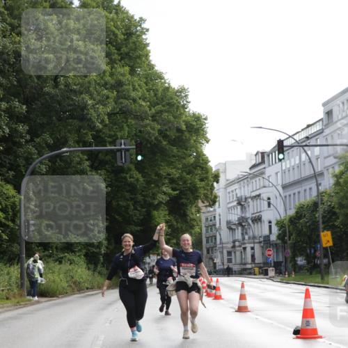 14.06.2026 - REWE Women's Run Jannik Wohlers http://msf.ph/oto/9802090 14.06.2026 10:12:38 Laufen 1 meine-sportfotos.de