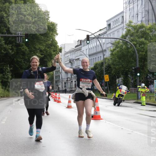 14.06.2026 - REWE Women's Run Jannik Wohlers http://msf.ph/oto/9802110 14.06.2026 10:12:40 Laufen 40592, 11024, 01 meine-sportfotos.de