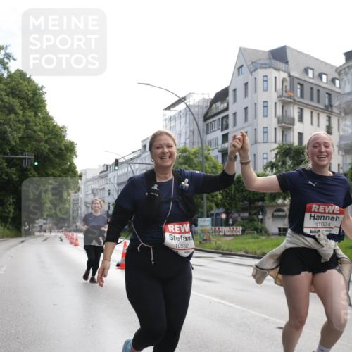 14.06.2026 - REWE Women's Run Jannik Wohlers http://msf.ph/oto/9802130 14.06.2026 10:12:43 Laufen 10592, 11024 meine-sportfotos.de