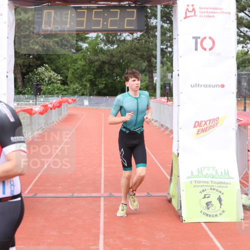 14.06.2026 - 7 Türme Triathlon Andreas Tolksdorf http://msf.ph/oto/9802131 14.06.2026 12:05:21 Ziel 454 meine-sportfotos.de