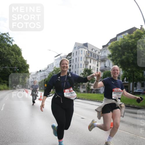 14.06.2026 - REWE Women's Run Jannik Wohlers http://msf.ph/oto/9802138 14.06.2026 10:12:43 Laufen 10592, 224 meine-sportfotos.de