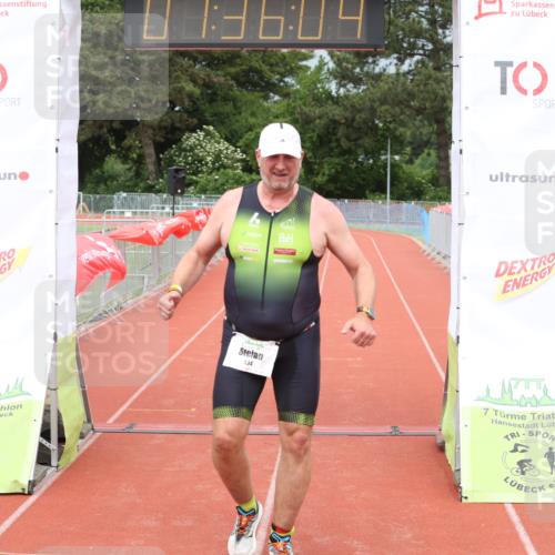 14.06.2026 - 7 Türme Triathlon Andreas Tolksdorf http://msf.ph/oto/9802143 14.06.2026 12:06:04 Ziel 534 meine-sportfotos.de