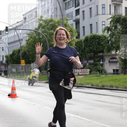 14.06.2026 - REWE Women's Run Jannik Wohlers http://msf.ph/oto/9802159 14.06.2026 10:12:45 Laufen 1 meine-sportfotos.de