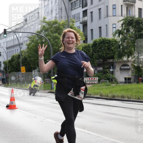 14.06.2026 - REWE Women's Run Jannik Wohlers http://msf.ph/oto/9802160 14.06.2026 10:12:45 Laufen 01 meine-sportfotos.de
