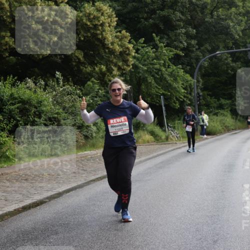 14.06.2026 - REWE Women's Run Jannik Wohlers http://msf.ph/oto/9802166 14.06.2026 10:13:09 Laufen 11028 meine-sportfotos.de
