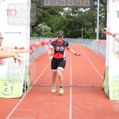 14.06.2026 - 7 Türme Triathlon Andreas Tolksdorf http://msf.ph/oto/9802189 14.06.2026 12:08:47 Ziel 484 meine-sportfotos.de