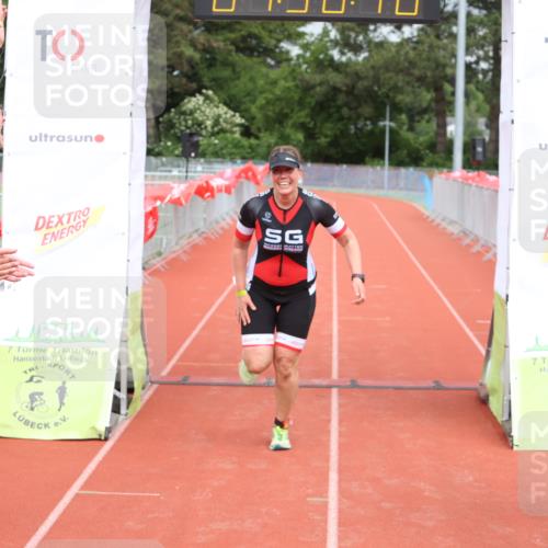 14.06.2026 - 7 Türme Triathlon Andreas Tolksdorf http://msf.ph/oto/9802192 14.06.2026 12:08:47 Ziel 484 meine-sportfotos.de