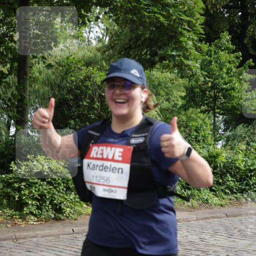 14.06.2026 - REWE Women's Run Jannik Wohlers http://msf.ph/oto/9802253 14.06.2026 10:13:35 Laufen 11256 meine-sportfotos.de