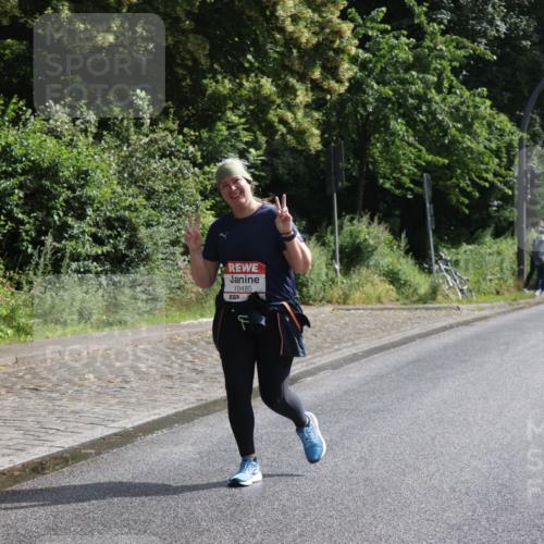 14.06.2026 - REWE Women's Run Jannik Wohlers http://msf.ph/oto/9802287 14.06.2026 10:13:57 Laufen 10485 meine-sportfotos.de