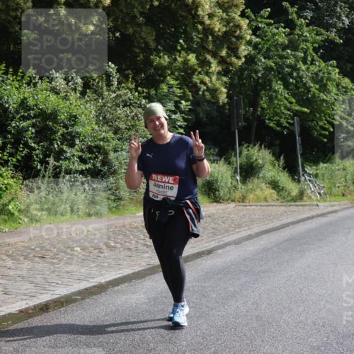 14.06.2026 - REWE Women's Run Jannik Wohlers http://msf.ph/oto/9802291 14.06.2026 10:13:57 Laufen 10485, 57 meine-sportfotos.de