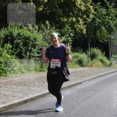 14.06.2026 - REWE Women's Run Jannik Wohlers http://msf.ph/oto/9802298 14.06.2026 10:13:57 Laufen 10485 meine-sportfotos.de