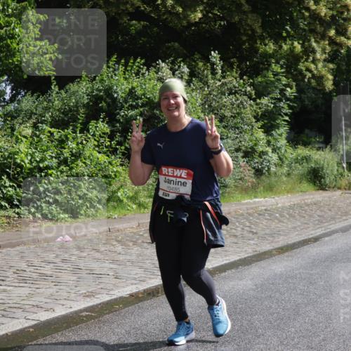 14.06.2026 - REWE Women's Run Jannik Wohlers http://msf.ph/oto/9802311 14.06.2026 10:13:58 Laufen 10485 meine-sportfotos.de