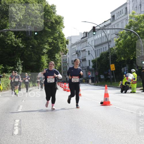14.06.2026 - REWE Women's Run Jannik Wohlers http://msf.ph/oto/9802360 14.06.2026 10:14:15 Laufen 11465, 1 meine-sportfotos.de