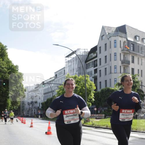 14.06.2026 - REWE Women's Run Jannik Wohlers http://msf.ph/oto/9802387 14.06.2026 10:14:19 Laufen 11465, 7, 11064, 7 meine-sportfotos.de