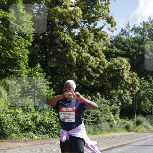 14.06.2026 - REWE Women's Run Jannik Wohlers http://msf.ph/oto/9802410 14.06.2026 10:14:20 Laufen 10182, 7 meine-sportfotos.de