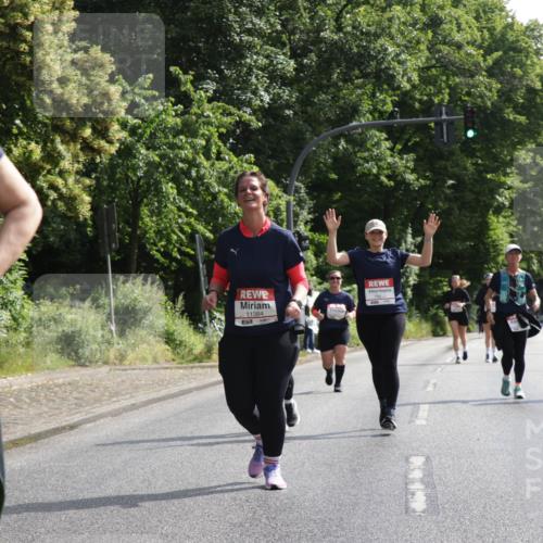 14.06.2026 - REWE Women's Run Jannik Wohlers http://msf.ph/oto/9802430 14.06.2026 10:14:25 Laufen 714, 11384 meine-sportfotos.de