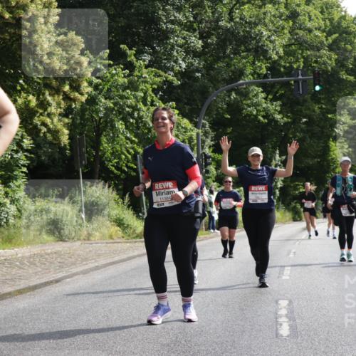 14.06.2026 - REWE Women's Run Jannik Wohlers http://msf.ph/oto/9802433 14.06.2026 10:14:25 Laufen 4, 11384 meine-sportfotos.de