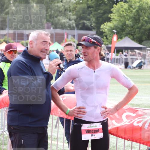 14.06.2026 - 7 Türme Triathlon Andreas Tolksdorf http://msf.ph/oto/9802439 14.06.2026 14:59:48 Ziel  meine-sportfotos.de