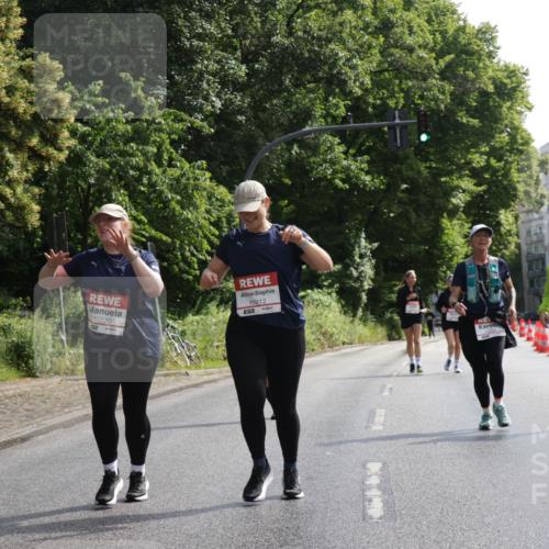 14.06.2026 - REWE Women's Run Jannik Wohlers http://msf.ph/oto/9802444 14.06.2026 10:14:27 Laufen 10520, 157, 10212, 517, 1121 meine-sportfotos.de