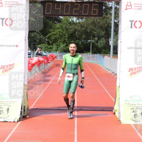 14.06.2026 - 7 Türme Triathlon Andreas Tolksdorf http://msf.ph/oto/9802484 14.06.2026 15:02:05 Ziel 841 meine-sportfotos.de