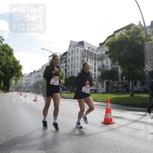 14.06.2026 - REWE Women's Run Jannik Wohlers http://msf.ph/oto/9802499 14.06.2026 10:14:35 Laufen 10045, 10044 meine-sportfotos.de