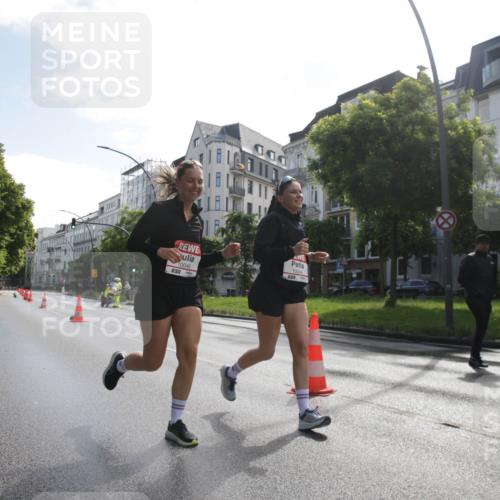 14.06.2026 - REWE Women's Run Jannik Wohlers http://msf.ph/oto/9802505 14.06.2026 10:14:36 Laufen 10045 meine-sportfotos.de