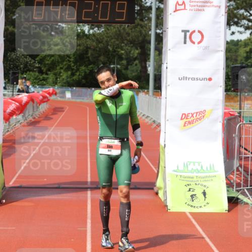 14.06.2026 - 7 Türme Triathlon Andreas Tolksdorf http://msf.ph/oto/9802507 14.06.2026 15:02:09 Ziel 841 meine-sportfotos.de