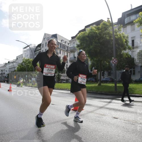 14.06.2026 - REWE Women's Run Jannik Wohlers http://msf.ph/oto/9802509 14.06.2026 10:14:36 Laufen 10045, 57, 10044 meine-sportfotos.de