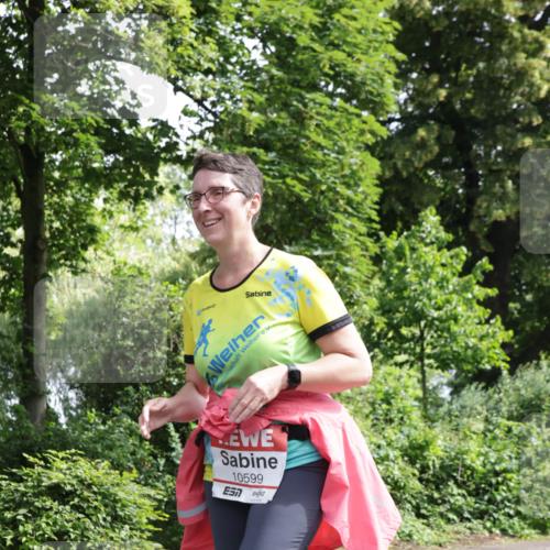 14.06.2026 - REWE Women's Run Jannik Wohlers http://msf.ph/oto/9802569 14.06.2026 10:15:11 Laufen 10599 meine-sportfotos.de