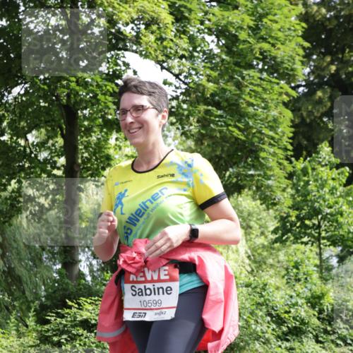 14.06.2026 - REWE Women's Run Jannik Wohlers http://msf.ph/oto/9802574 14.06.2026 10:15:11 Laufen 10599 meine-sportfotos.de