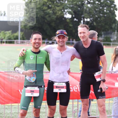 14.06.2026 - 7 Türme Triathlon Andreas Tolksdorf http://msf.ph/oto/9802580 14.06.2026 15:04:59 Ziel  meine-sportfotos.de