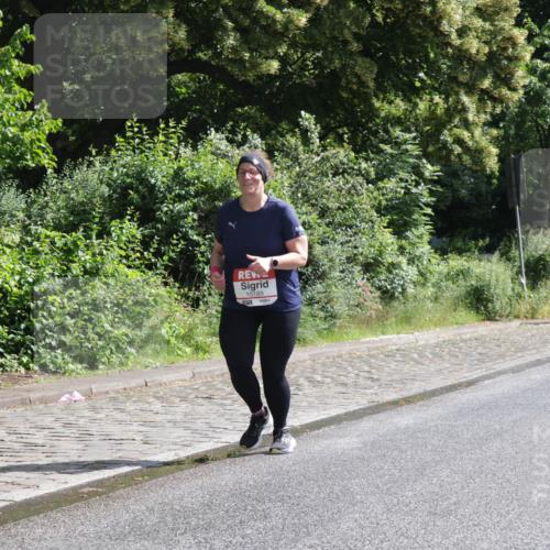 14.06.2026 - REWE Women's Run Jannik Wohlers http://msf.ph/oto/9802581 14.06.2026 10:15:23 Laufen 10189 meine-sportfotos.de
