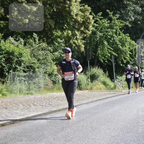 14.06.2026 - REWE Women's Run Jannik Wohlers http://msf.ph/oto/9802625 14.06.2026 10:15:29 Laufen 10305 meine-sportfotos.de