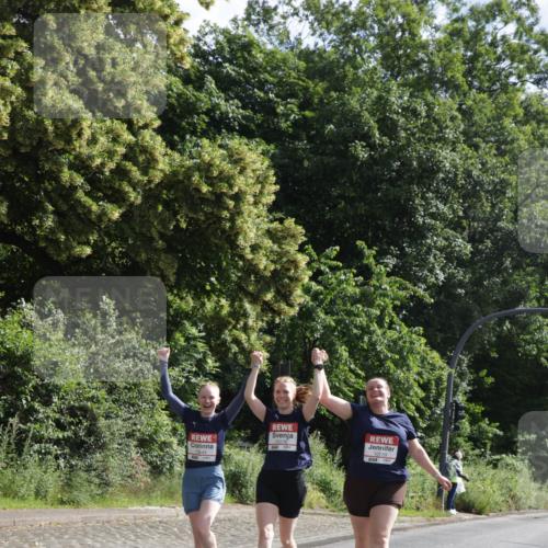14.06.2026 - REWE Women's Run Jannik Wohlers http://msf.ph/oto/9802705 14.06.2026 10:15:41 Laufen  meine-sportfotos.de