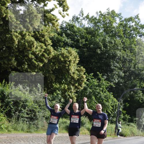 14.06.2026 - REWE Women's Run Jannik Wohlers http://msf.ph/oto/9802712 14.06.2026 10:15:42 Laufen 10729, 10649 meine-sportfotos.de