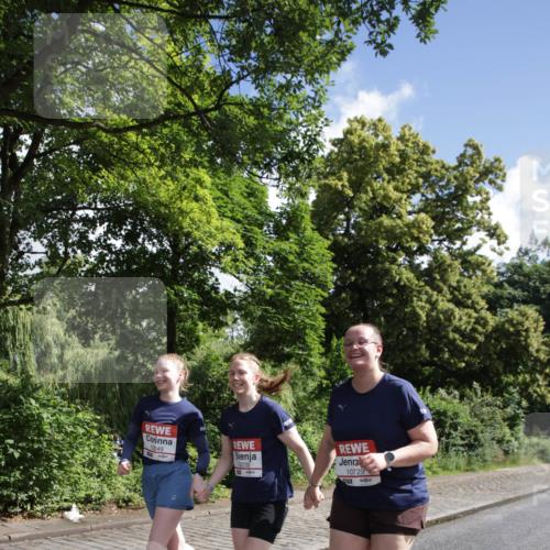 14.06.2026 - REWE Women's Run Jannik Wohlers http://msf.ph/oto/9802731 14.06.2026 10:15:44 Laufen 10649, 11239, 10729 meine-sportfotos.de