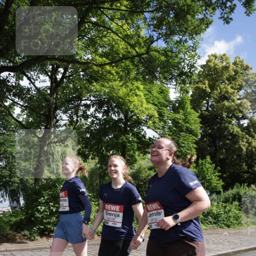 14.06.2026 - REWE Women's Run Jannik Wohlers http://msf.ph/oto/9802739 14.06.2026 10:15:45 Laufen 49, 10239, 10729, 67 meine-sportfotos.de