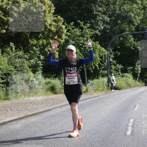 14.06.2026 - REWE Women's Run Jannik Wohlers http://msf.ph/oto/9802826 14.06.2026 10:16:21 Laufen 10918 meine-sportfotos.de