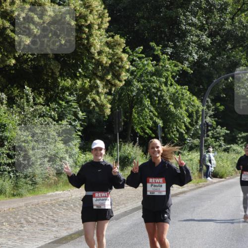 14.06.2026 - REWE Women's Run Jannik Wohlers http://msf.ph/oto/9802891 14.06.2026 10:16:44 Laufen 10401, 657, 10403, 7 meine-sportfotos.de