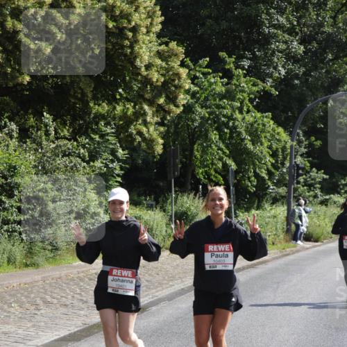 14.06.2026 - REWE Women's Run Jannik Wohlers http://msf.ph/oto/9802900 14.06.2026 10:16:44 Laufen 10401, 10403, 57 meine-sportfotos.de