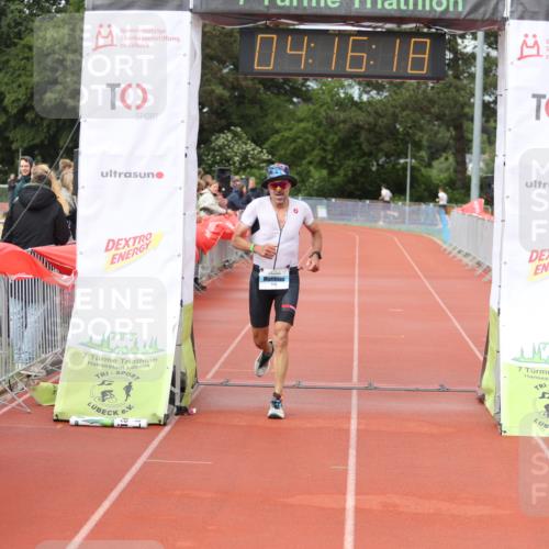 14.06.2026 - 7 Türme Triathlon Andreas Tolksdorf http://msf.ph/oto/9802921 14.06.2026 15:16:16 Ziel 1118 meine-sportfotos.de