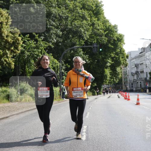 14.06.2026 - REWE Women's Run Jannik Wohlers http://msf.ph/oto/9802922 14.06.2026 10:16:48 Laufen 10311, 7, 10759, 57 meine-sportfotos.de
