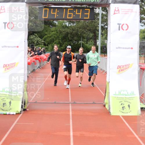 14.06.2026 - 7 Türme Triathlon Andreas Tolksdorf http://msf.ph/oto/9802942 14.06.2026 15:16:41 Ziel 689, 1088 meine-sportfotos.de