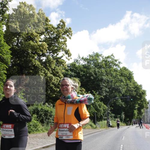 14.06.2026 - REWE Women's Run Jannik Wohlers http://msf.ph/oto/9802951 14.06.2026 10:16:50 Laufen 10311, 10759, 7 meine-sportfotos.de