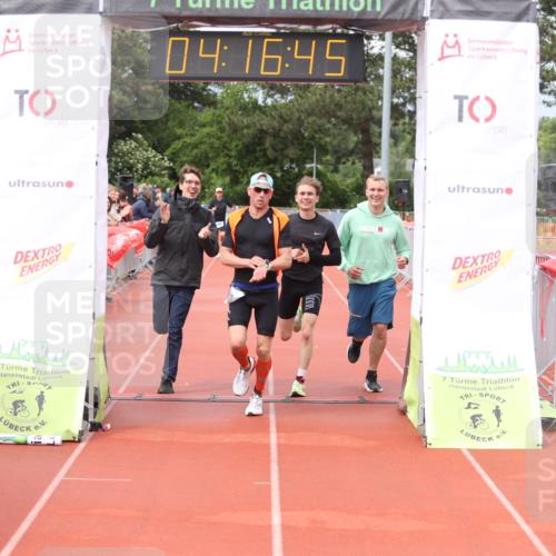 14.06.2026 - 7 Türme Triathlon Andreas Tolksdorf http://msf.ph/oto/9802957 14.06.2026 15:16:43 Ziel 689, 1088 meine-sportfotos.de