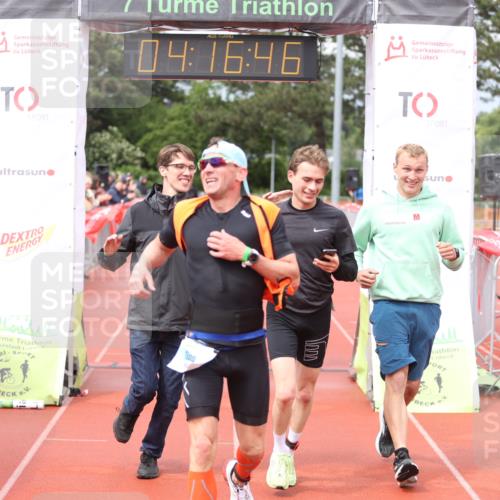 14.06.2026 - 7 Türme Triathlon Andreas Tolksdorf http://msf.ph/oto/9802975 14.06.2026 15:16:45 Ziel 689, 1088, 1144 meine-sportfotos.de